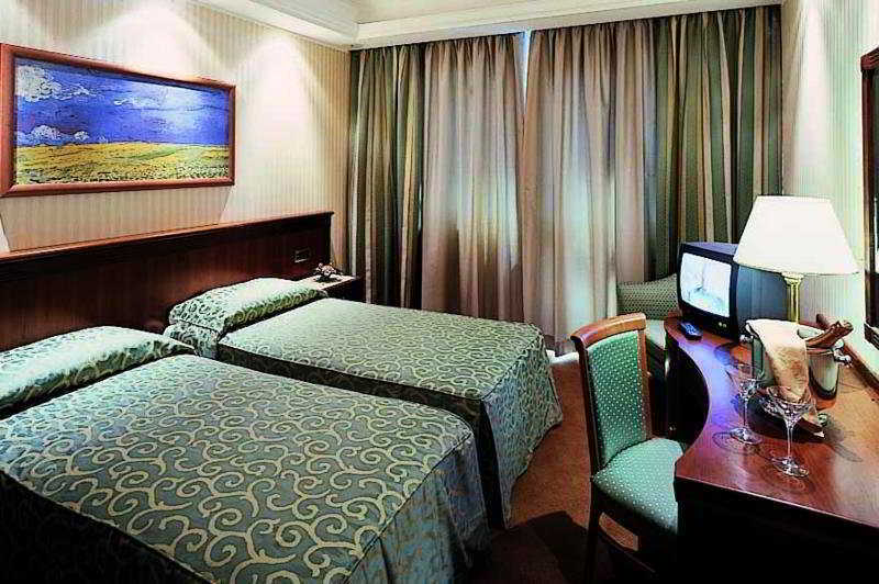 Clelia Palace Hotel Rome Exterior photo